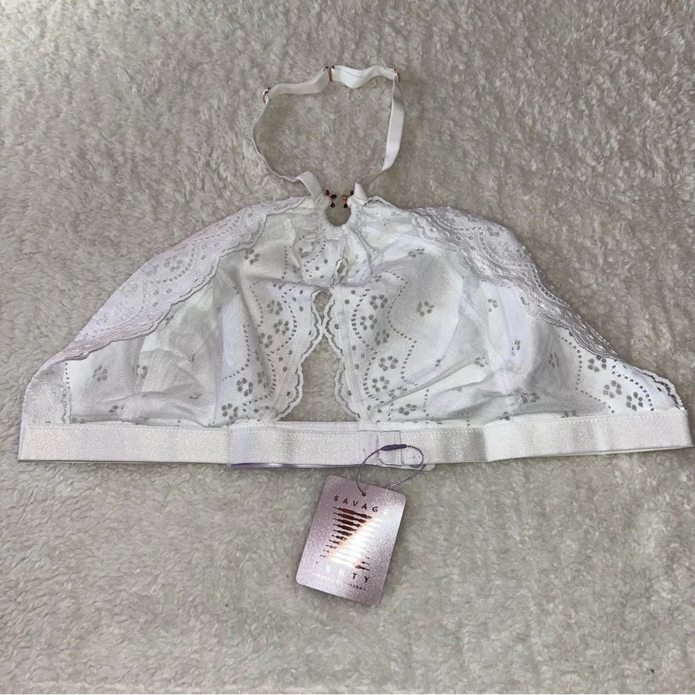 Savage X Fenty Angel White Curvy Lace Halter Bralette 3X NWT - Picture 4 of 5